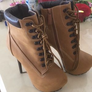 Womens “Timb” Stilletto